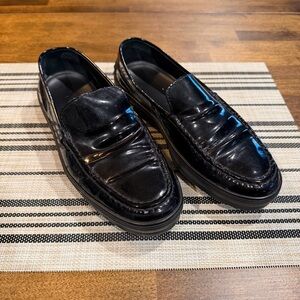 Tod’s Classic Black Patten Leather Driving Loafers- Italy- size 38.5